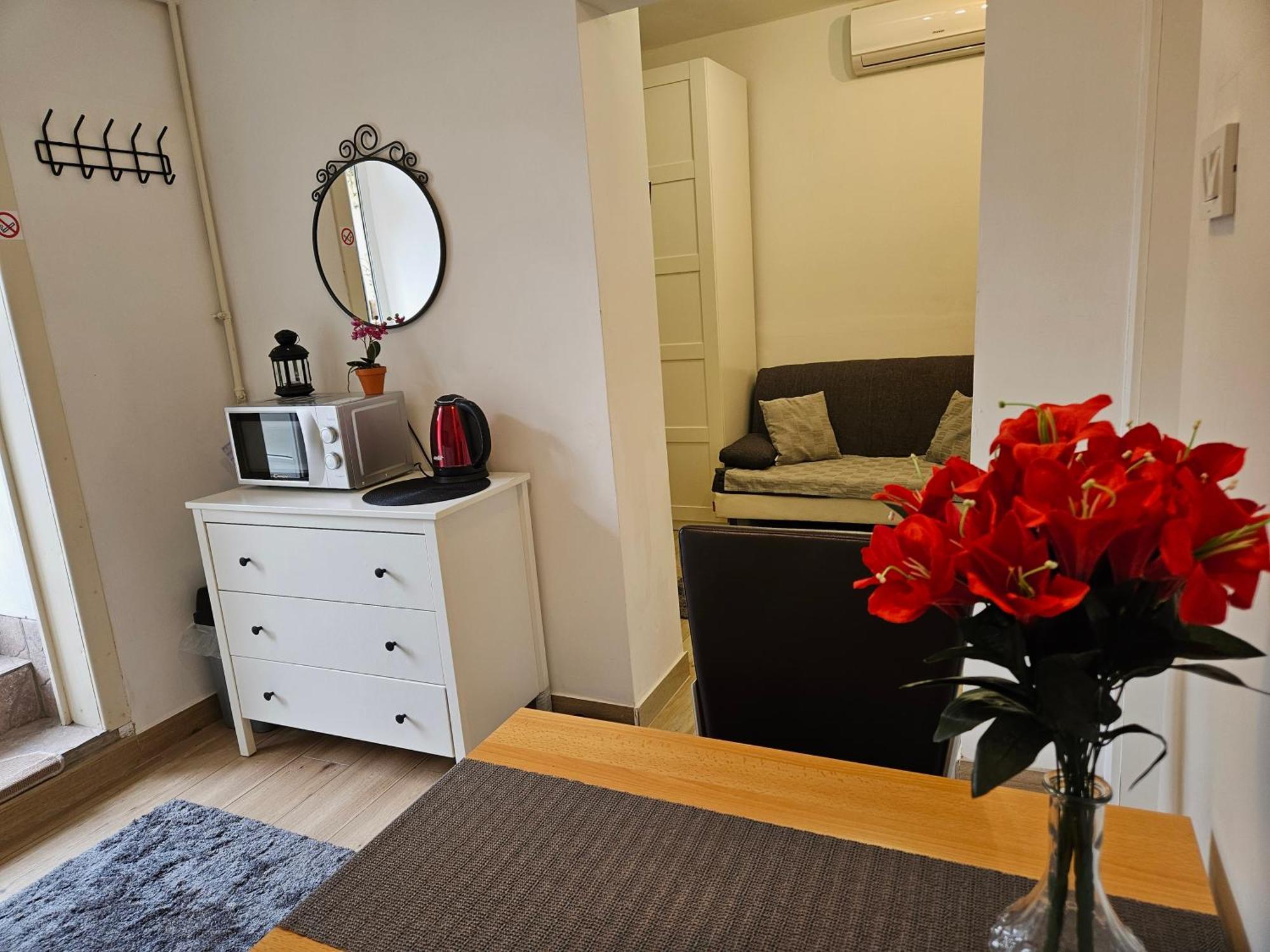 Apartment Maja - Strict Center Of Ζάγκρεμπ Εξωτερικό φωτογραφία